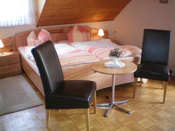 Mosel-Gastehaus Kirch Hotel Ernst Szoba fotó